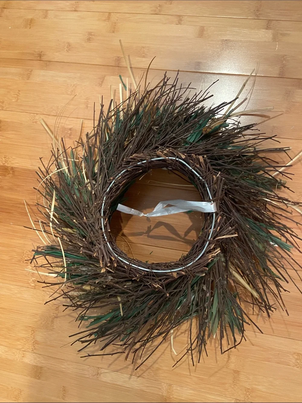 Coastal Seashell Holiday Wreath - Natural Green & Tan